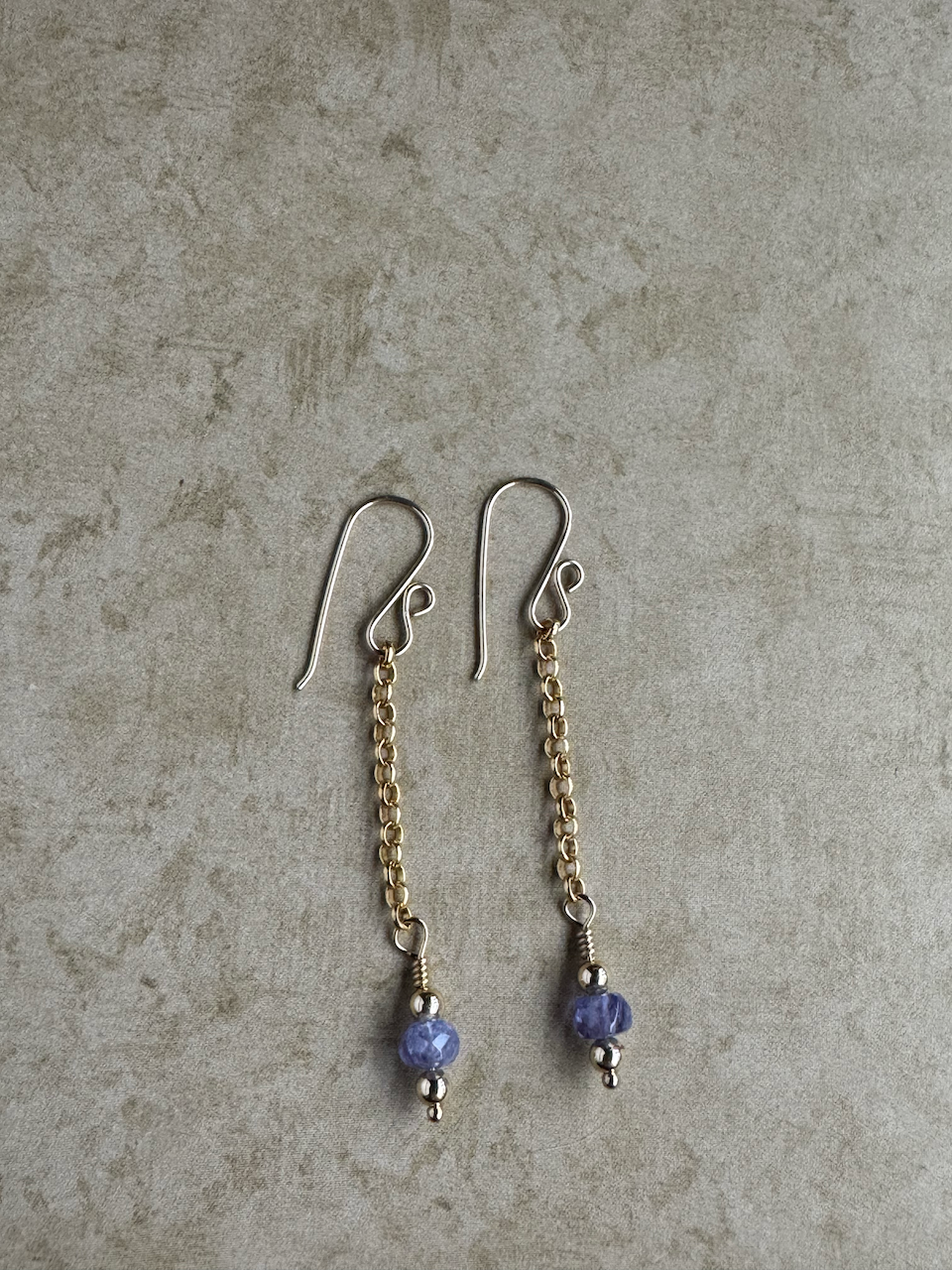 Gold-Filled Tanzanite Simple Chain Dangles