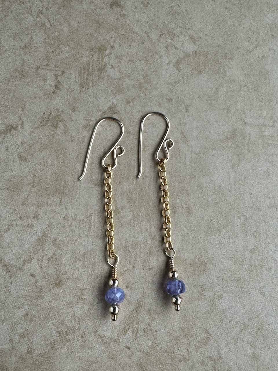 Gold-Filled Tanzanite Simple Chain Dangles