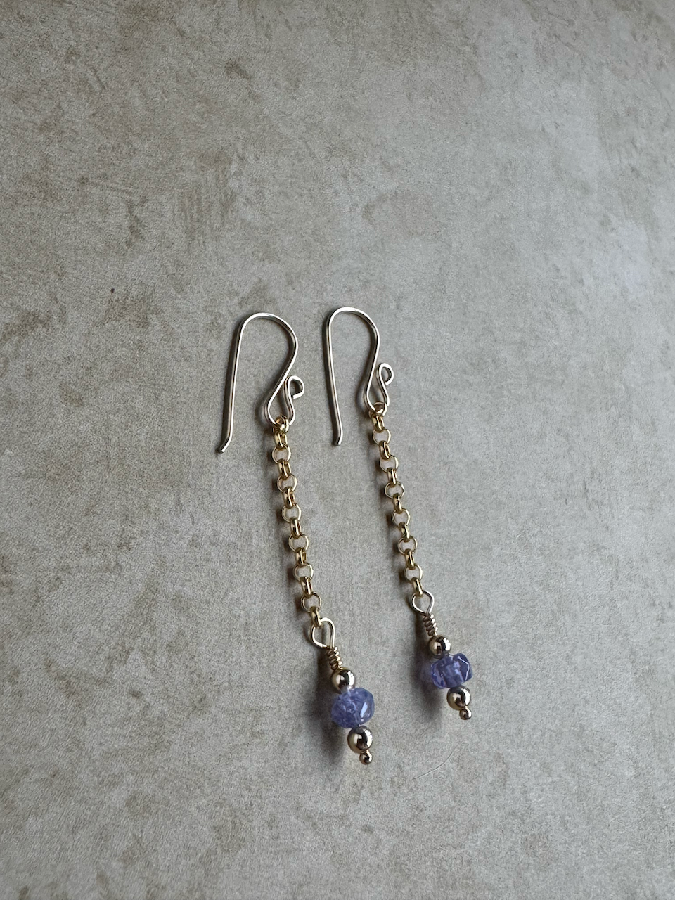 Gold-Filled Tanzanite Simple Chain Dangles