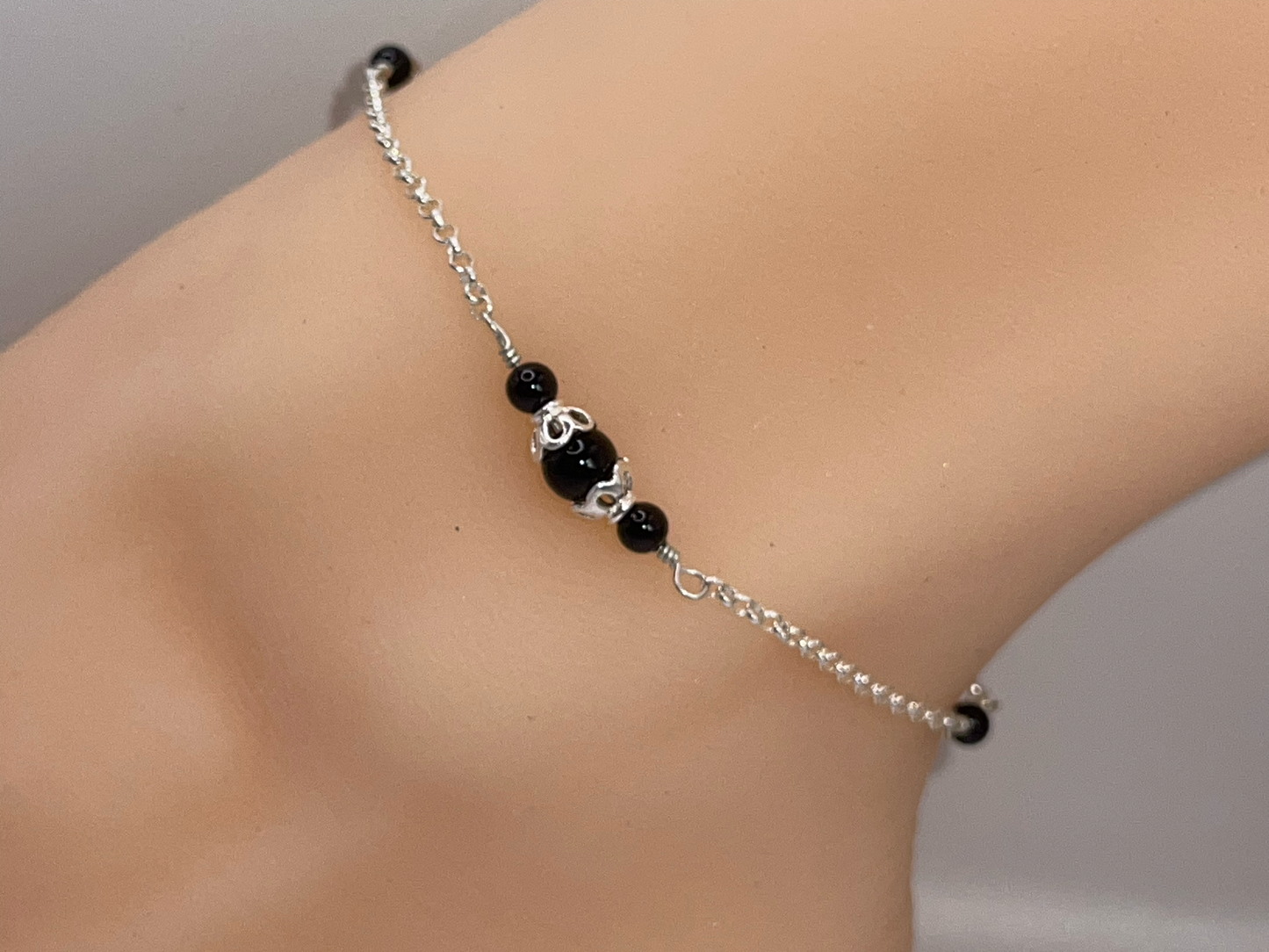 Sterling Silver Black Onyx Round Chain Anklet